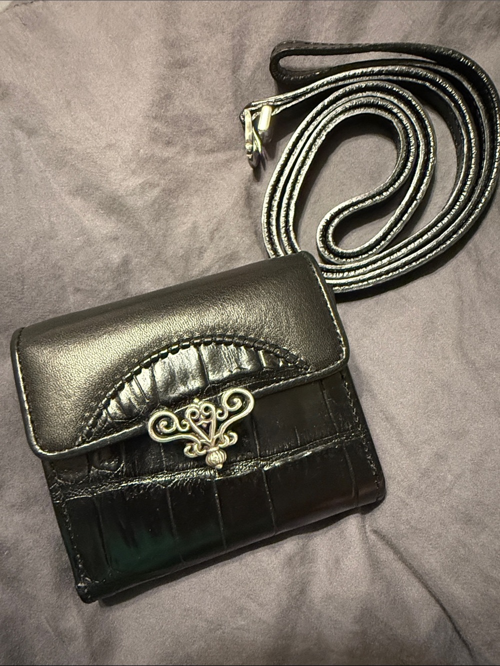 Brighton Classic Black Crossbody Leather Wallet with Decorative Clasp